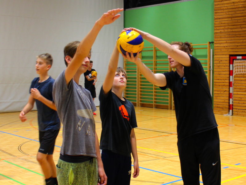 Neuer Volleyballkurs für Burschen unter 16